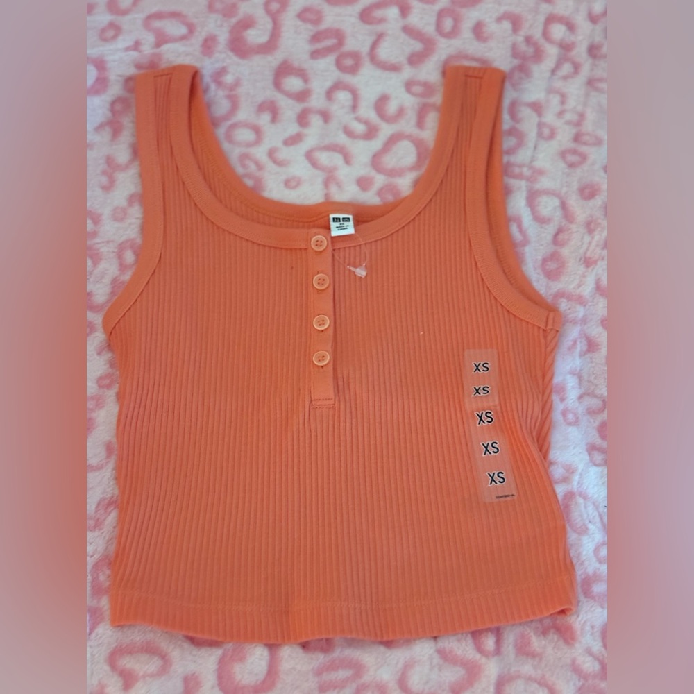 Uniqlo Vibrant Orange Buttoned Top